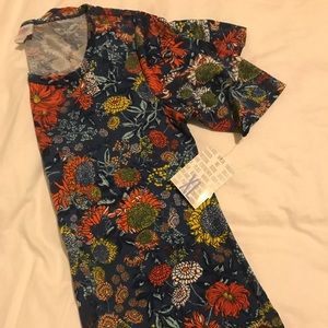 Lularoe Gigi shirt - XL - NWT